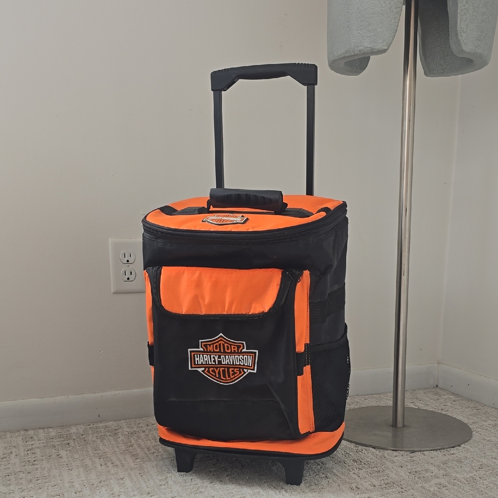 Harley-Davidson | Insulated Rolling Cooling / Backpack